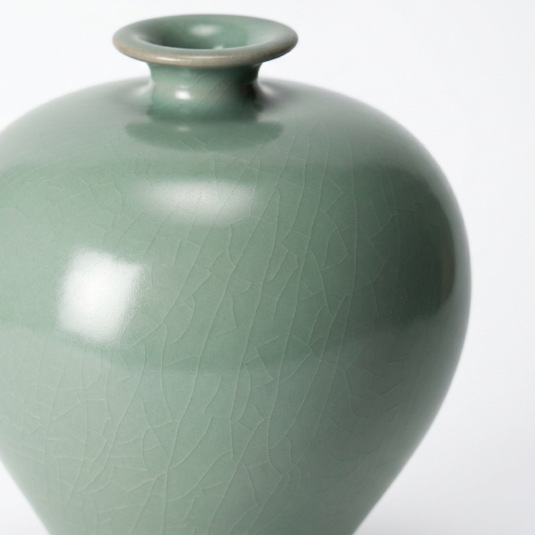 Ru Ware Celadon Meiping (Plum Vase)