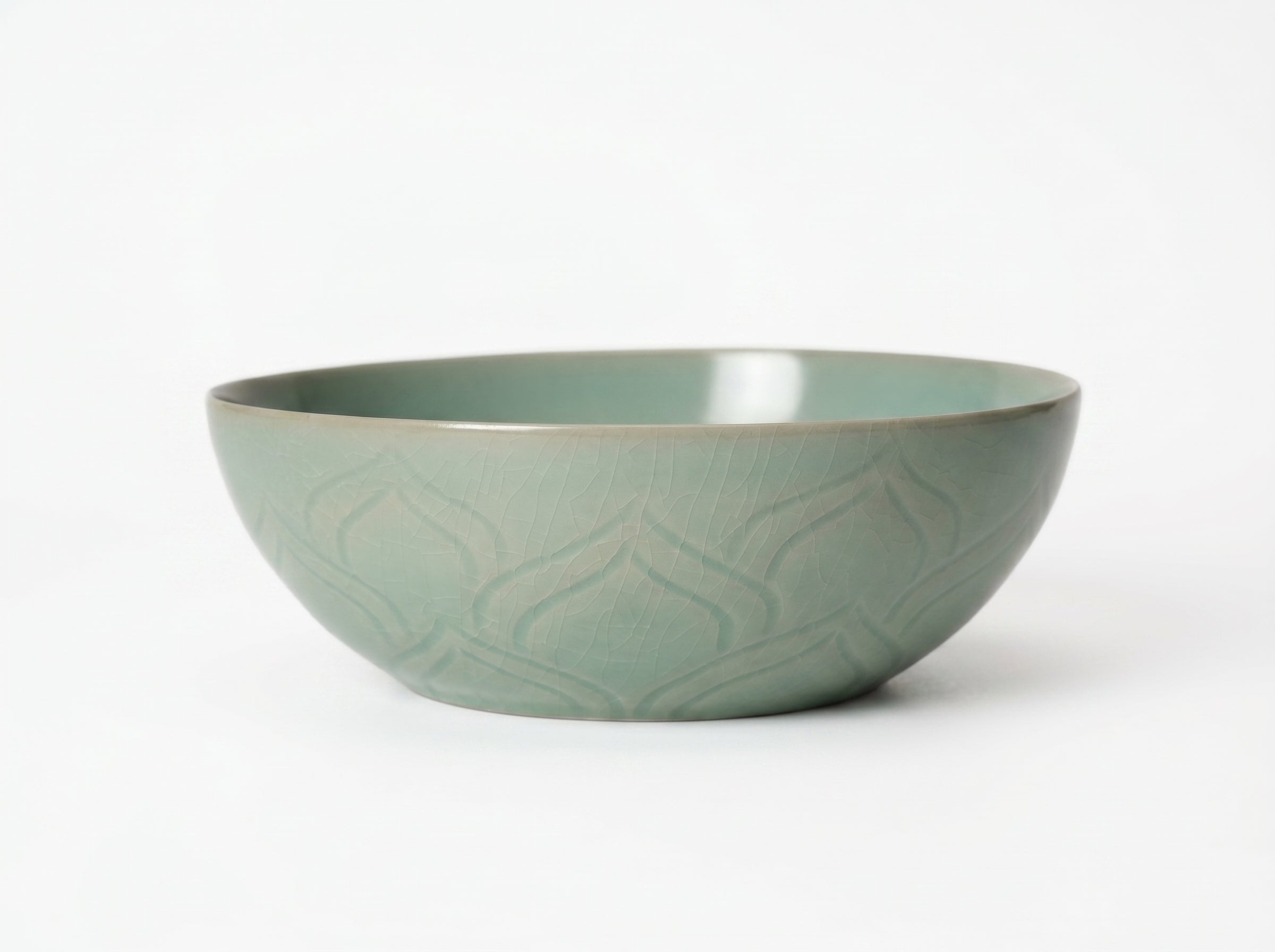 Ru Ware Celadon Dragon Motif Bowl