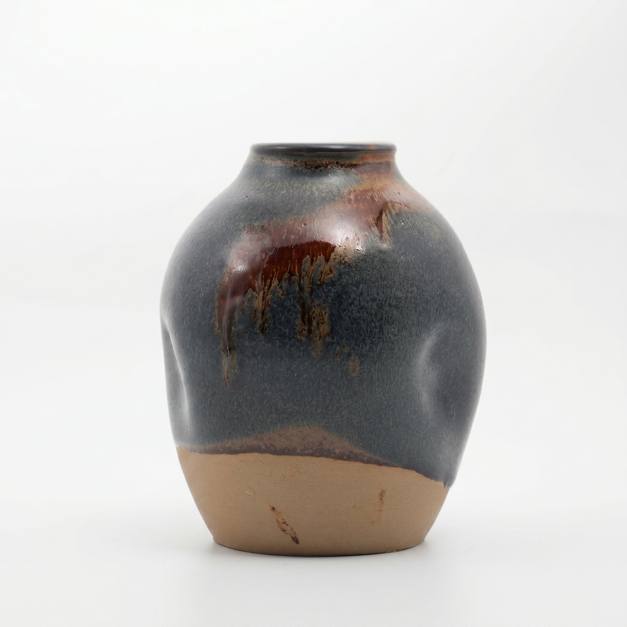 Ou Ware Dragon Kiln Fired Hand-Pinched Small Vase (Ware Flambé)