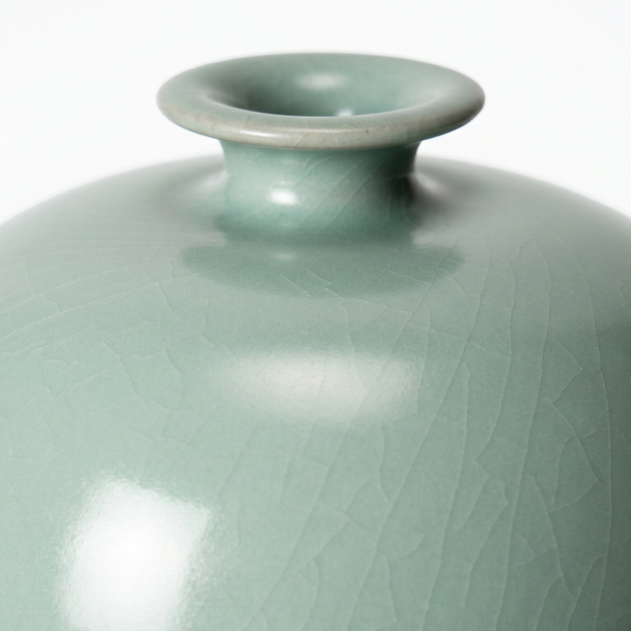 Ru Ware Celadon Meiping (Plum Vase)