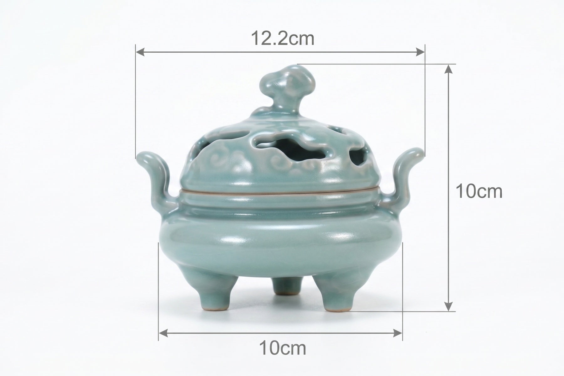 Ru Ware Celadon Auspicious Cloud Incense Burner