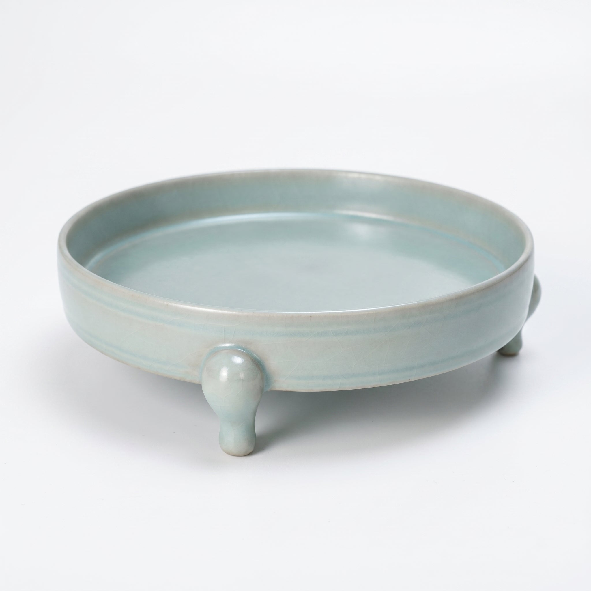 Ru Ware Celadon Three-Legged Brush Washer