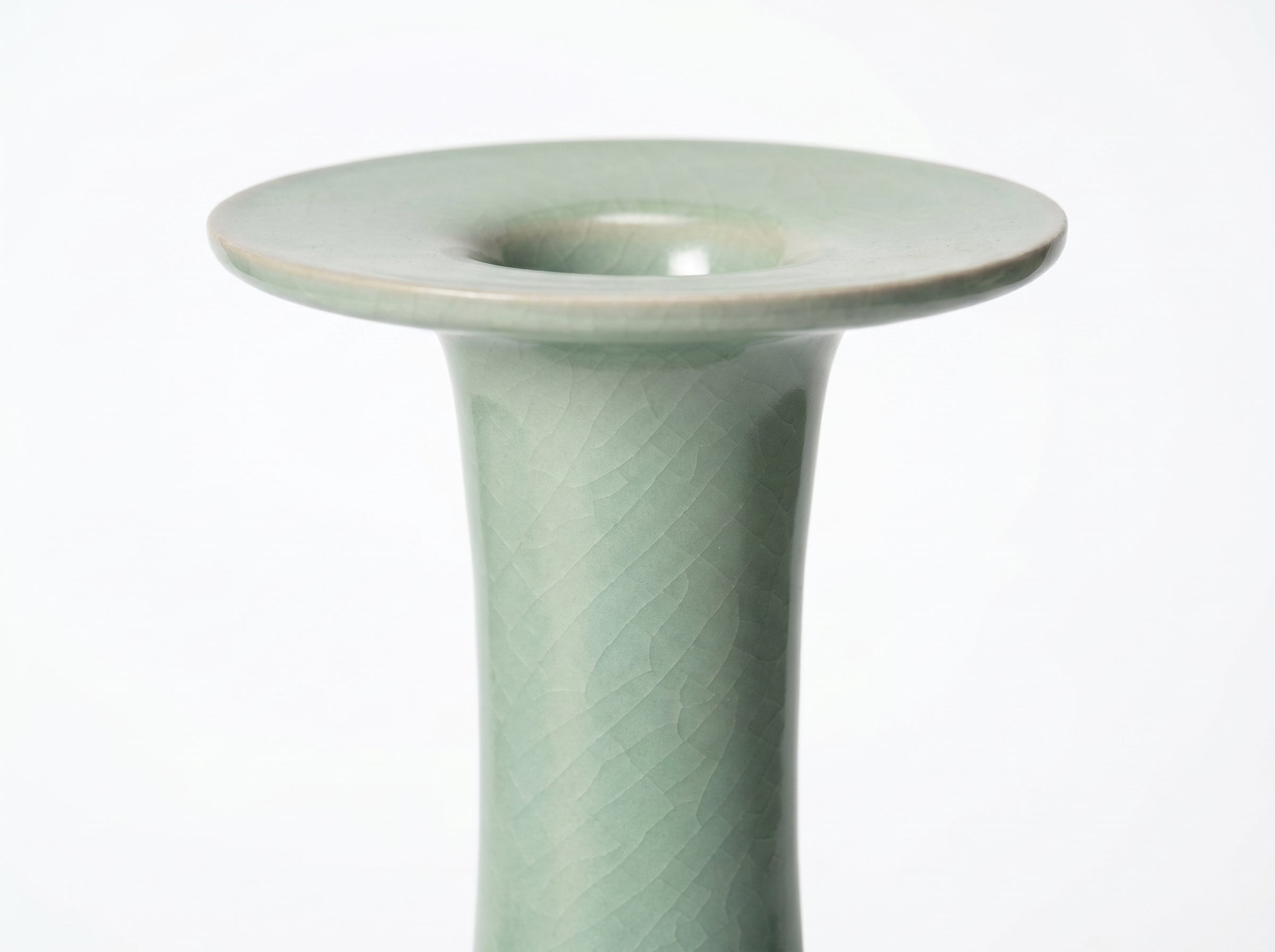 Ru Ware Celadon Dish-Mouth Mallet Vase