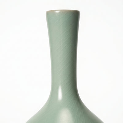 Ru Ware Celadon Long-Neck Danping Vase