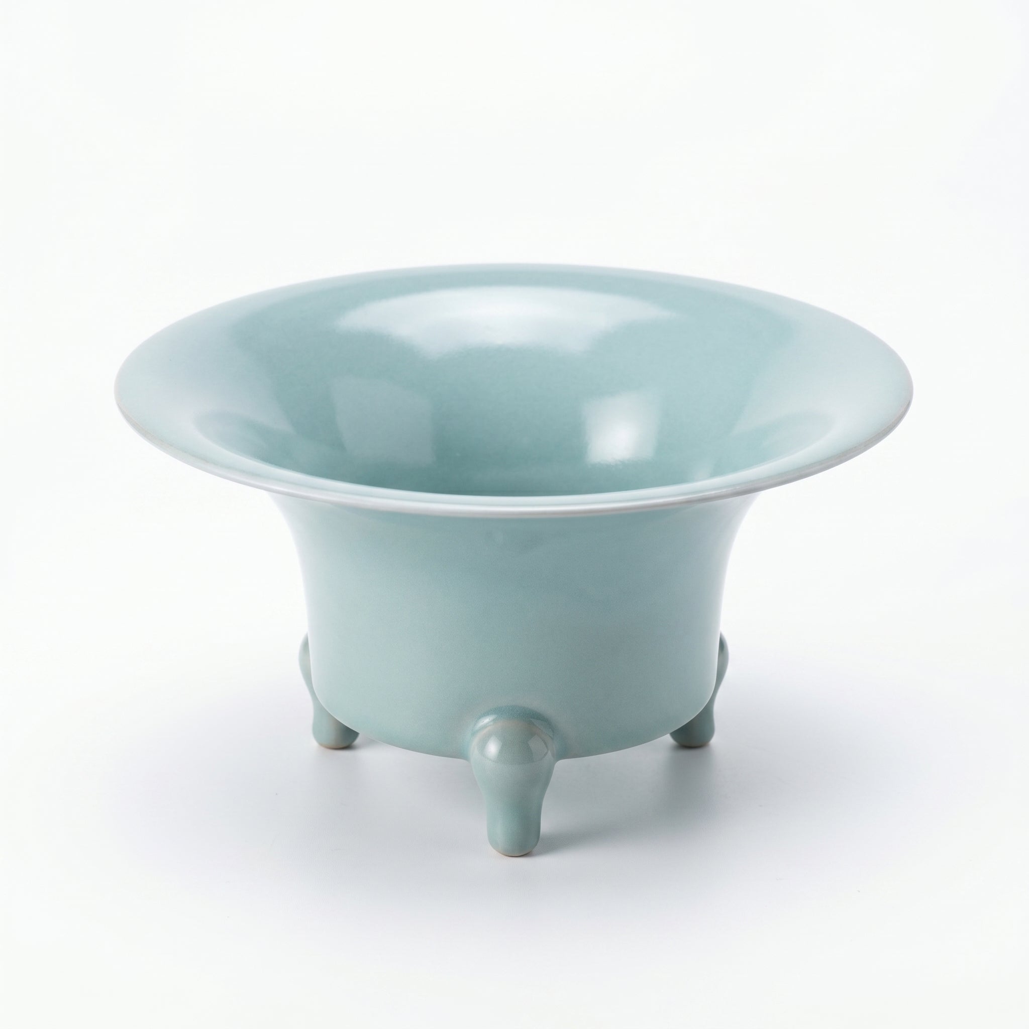 Ru Ware Celadon Tripod Horseshoe Zun