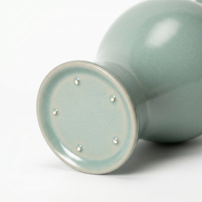 Ru Ware Celadon Guanyin Vase