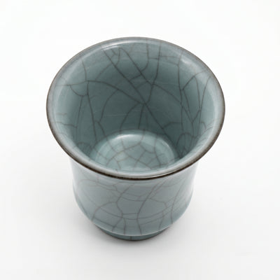 Ge Ware Ice Crackle Glaze Hand-Holding Cup