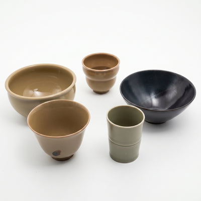 Ou Ware "Five Blessings" (Tian, Rui, Di, An, Fu) Cup Set