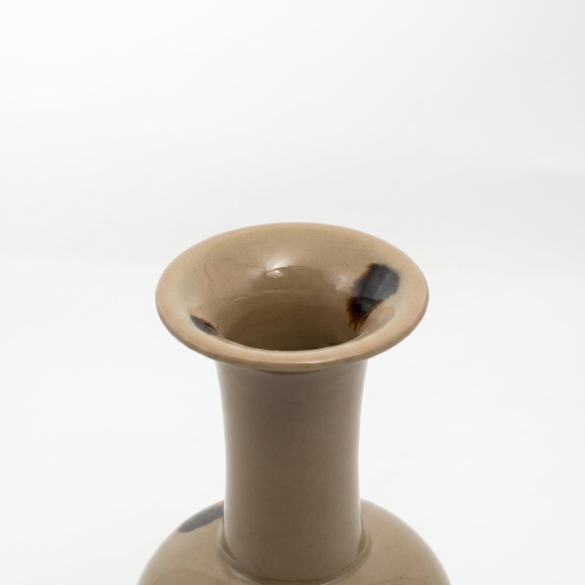 Ou Ware Dragon Kiln Fired Flared-Mouth Spotted Vase